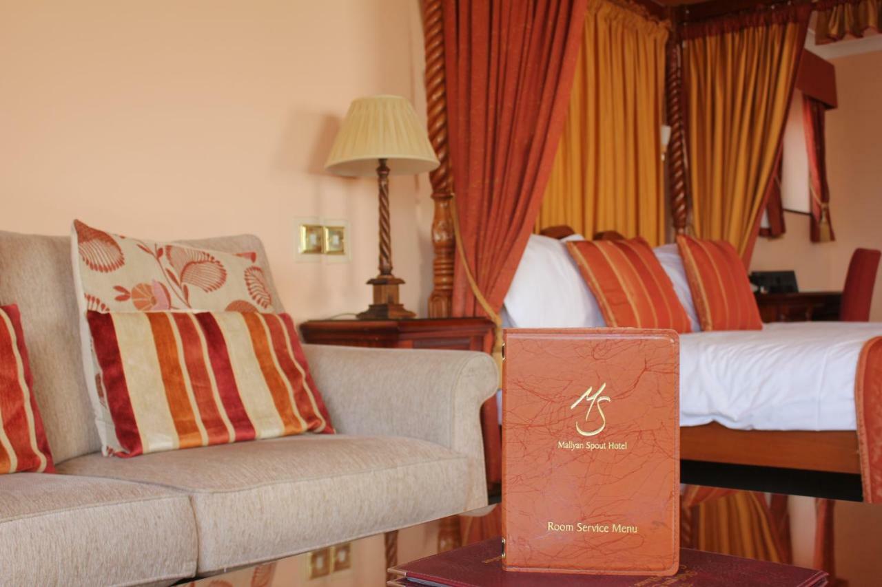 Mallyan Spout Hotel โกธแลนด์ ภายนอก รูปภาพ