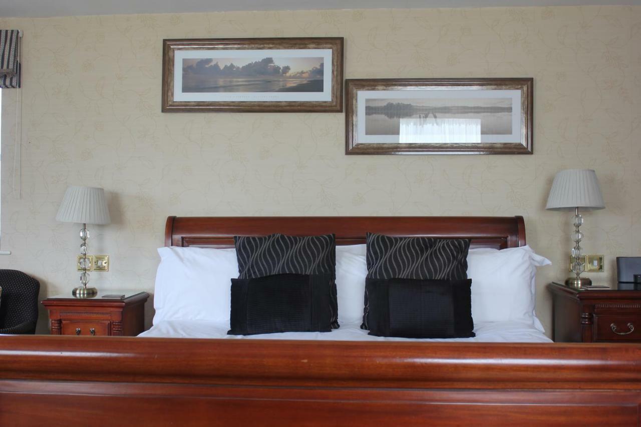 Mallyan Spout Hotel โกธแลนด์ ภายนอก รูปภาพ